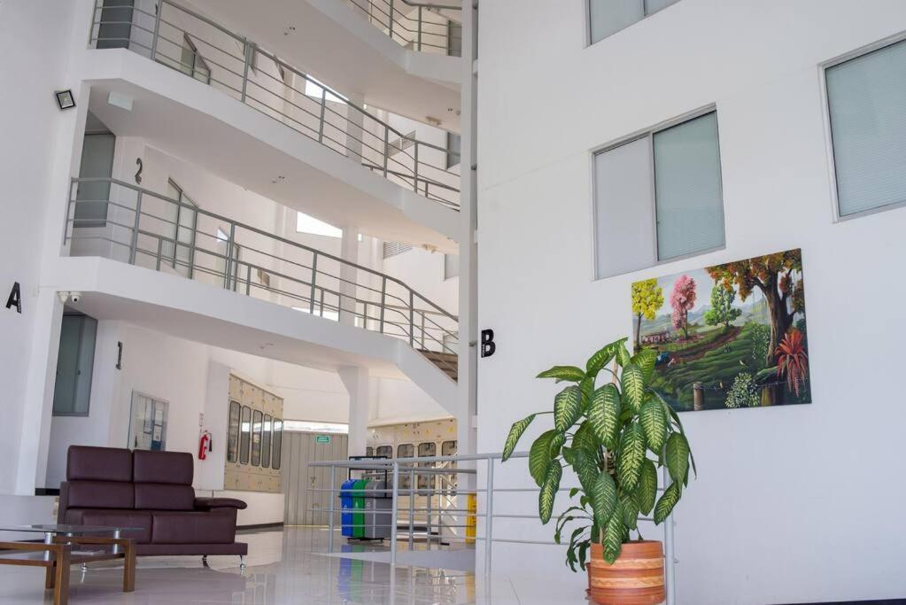 מונטנגרו Apartamento Cerca Parque Del Cafe Con Piscina מראה חיצוני תמונה