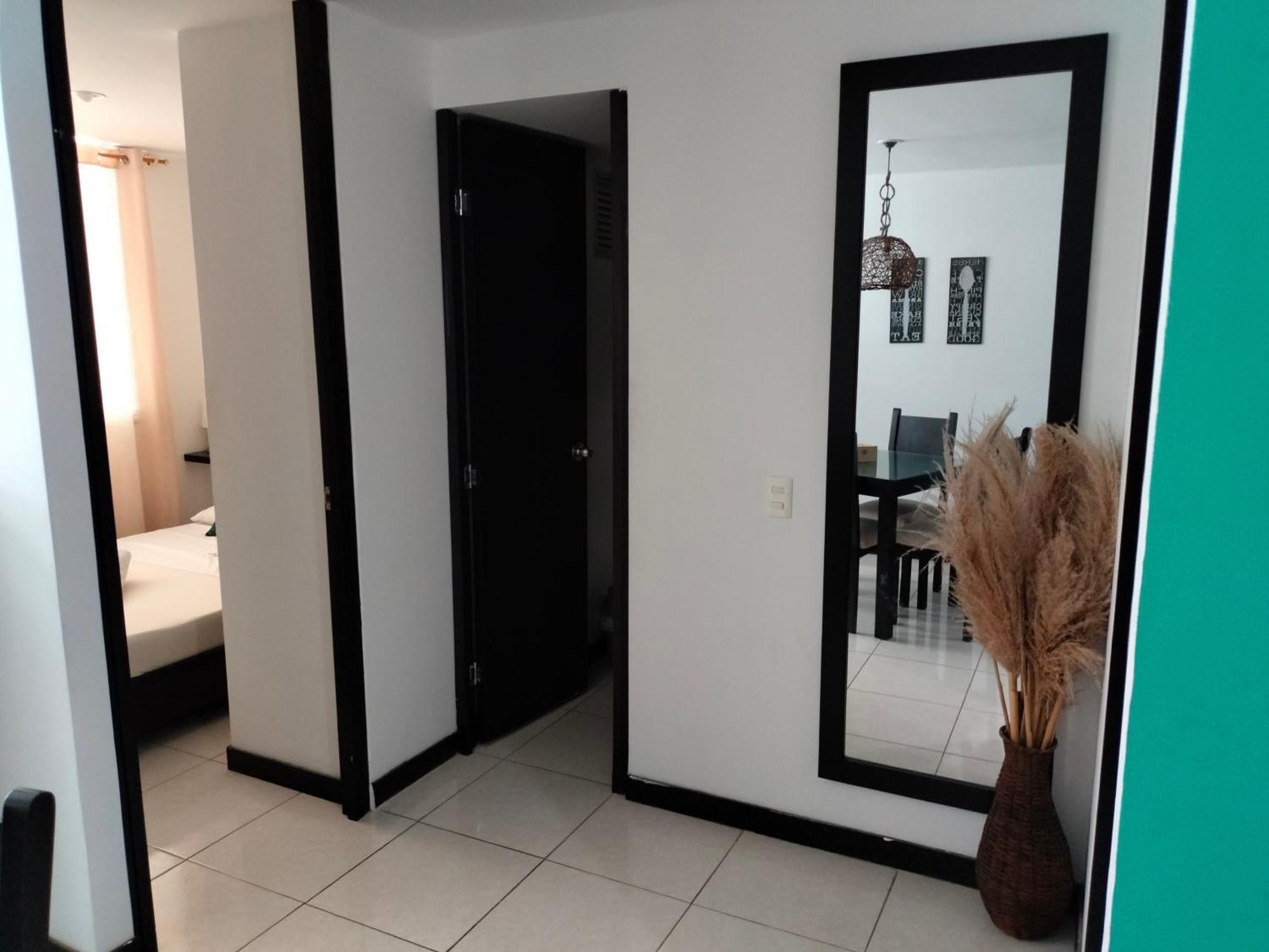 מונטנגרו Apartamento Cerca Parque Del Cafe Con Piscina מראה חיצוני תמונה