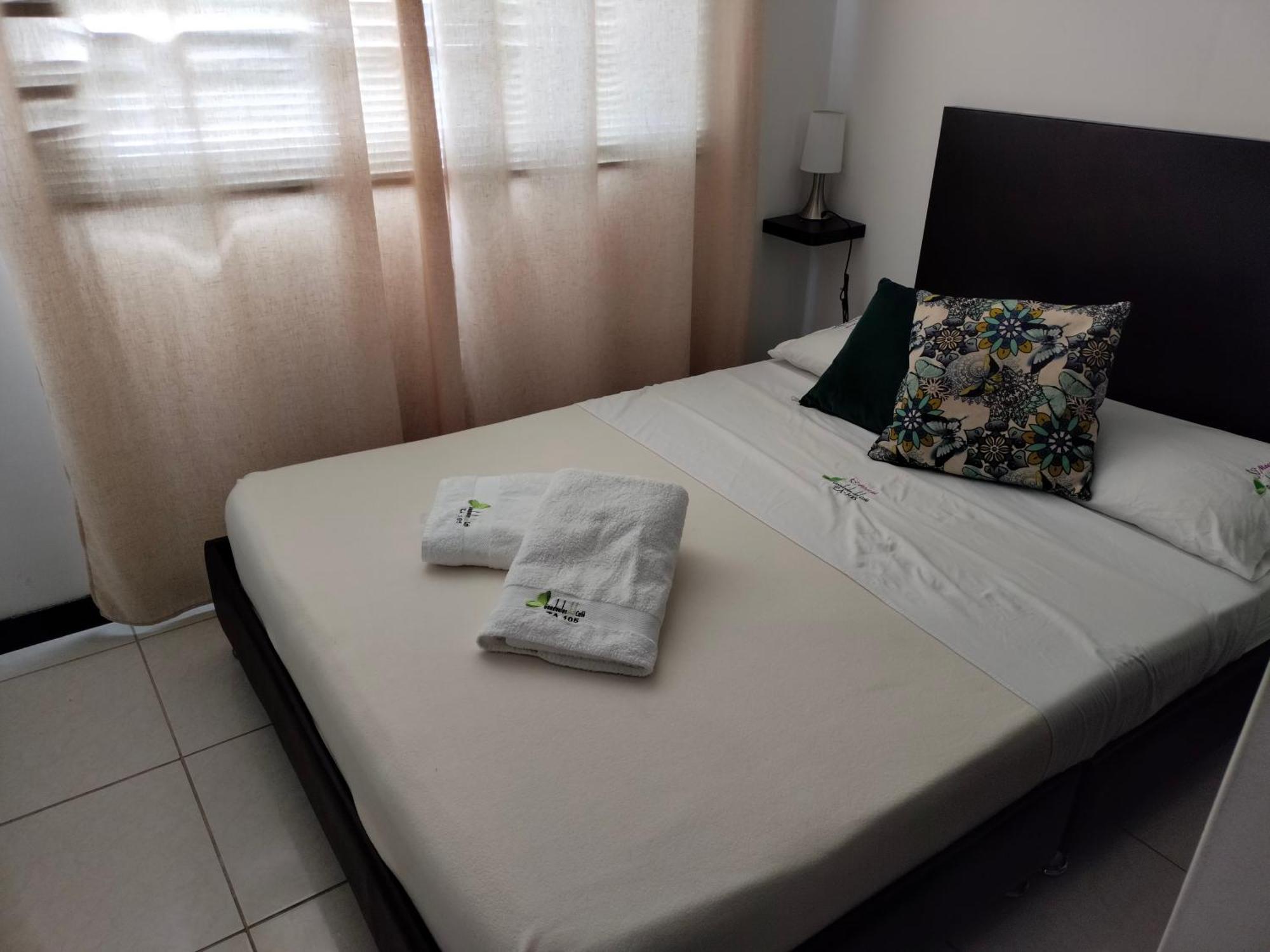 מונטנגרו Apartamento Cerca Parque Del Cafe Con Piscina מראה חיצוני תמונה