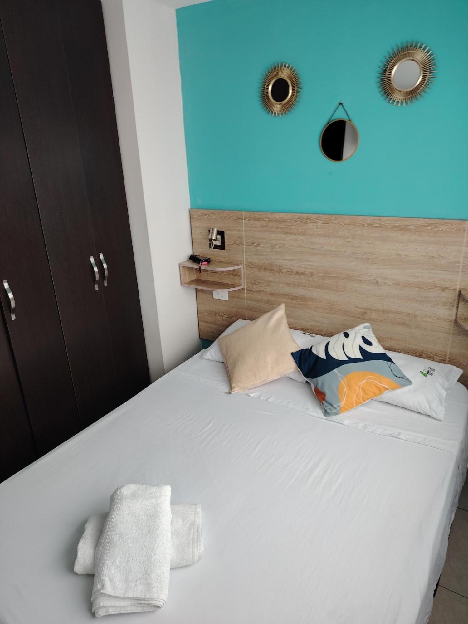 מונטנגרו Apartamento Cerca Parque Del Cafe Con Piscina מראה חיצוני תמונה