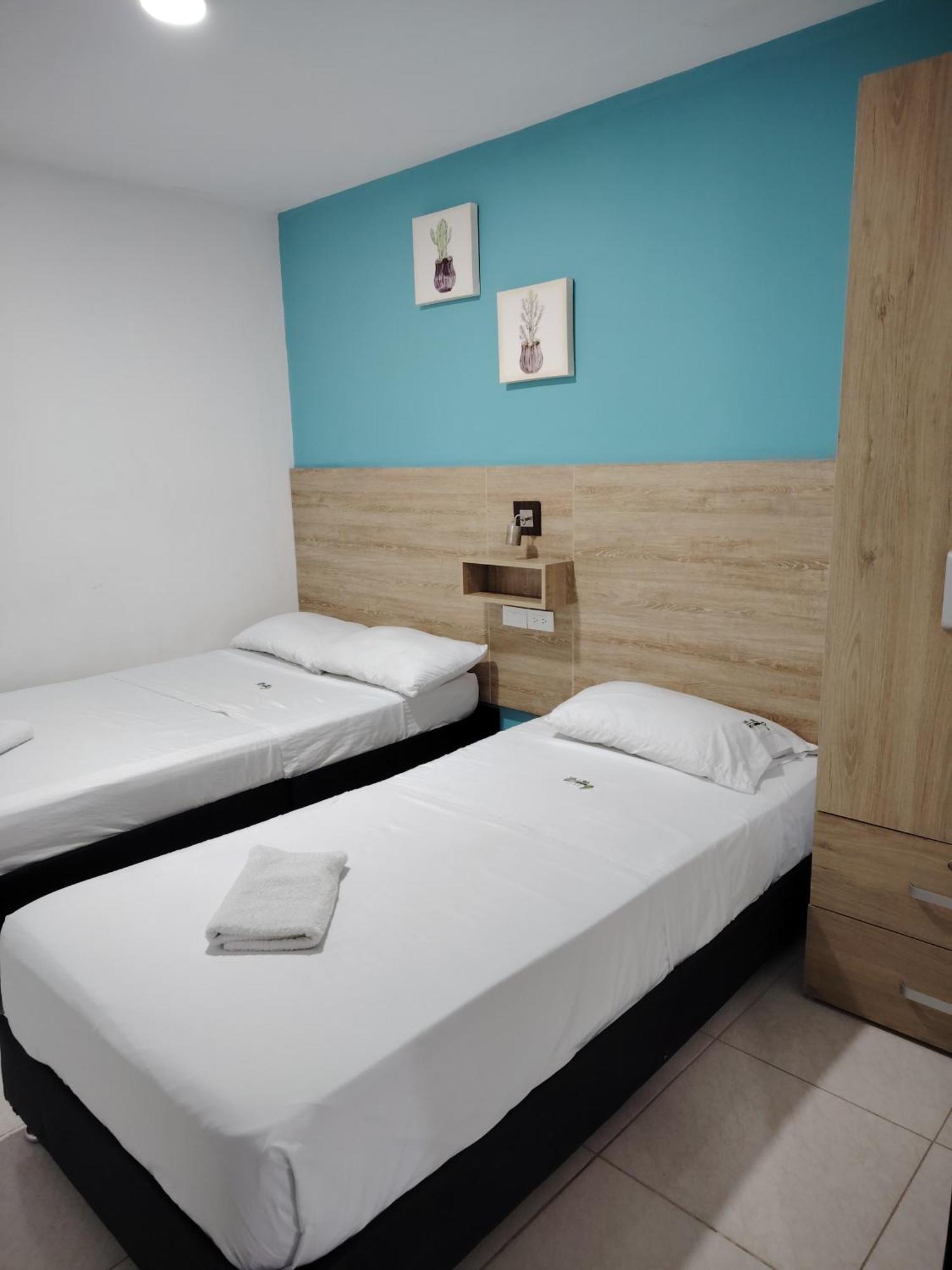מונטנגרו Apartamento Cerca Parque Del Cafe Con Piscina מראה חיצוני תמונה